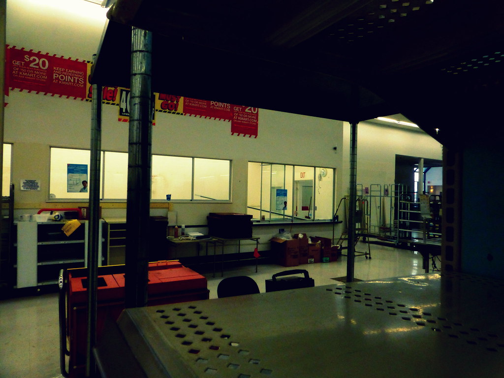 Super Kmart Closing Brooklyn This Super Kmart store operat… Flickr