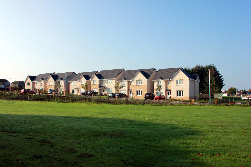 East calder. New houses. boneytongue Flickr