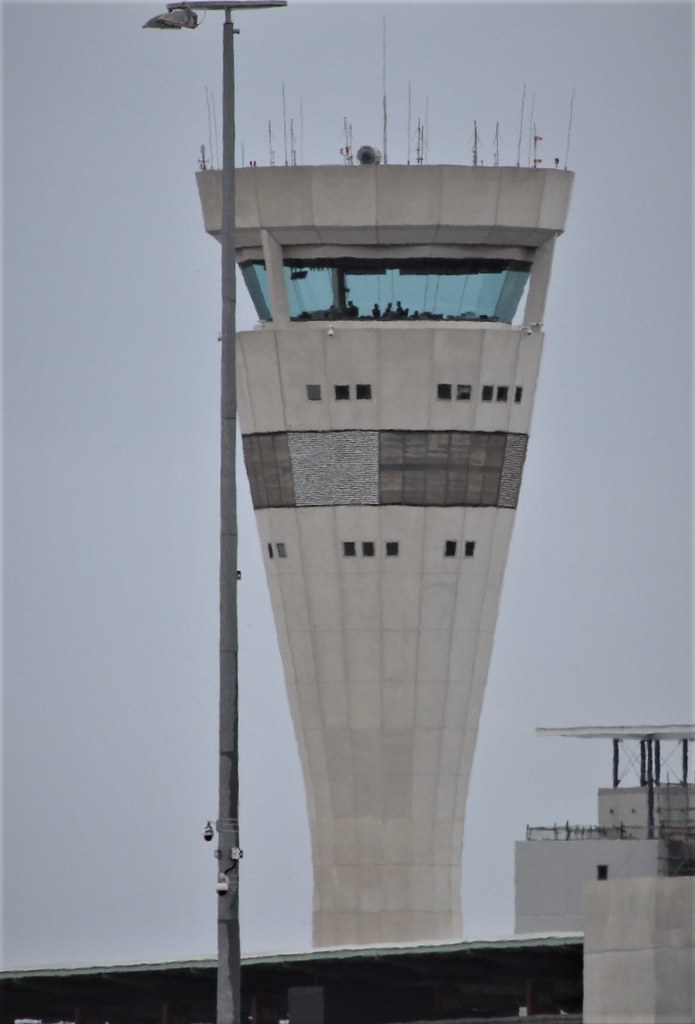 Control tower Brisbane Airport control tower Roberto Flickr