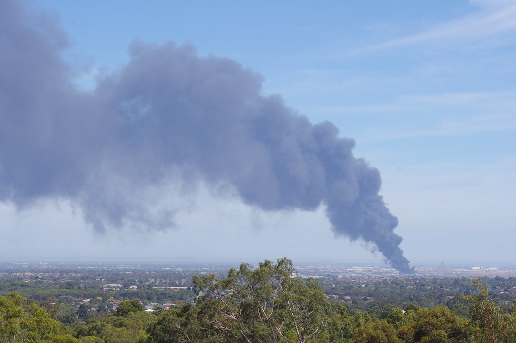 Wingfield fuel dump fire Jan 2012 Massive fire at WINGFIEL… Flickr