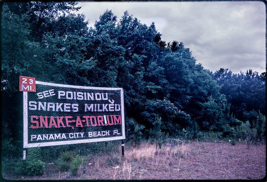 See The SnakeATotrium Panama City Beach Sign Ebro Florid… Flickr