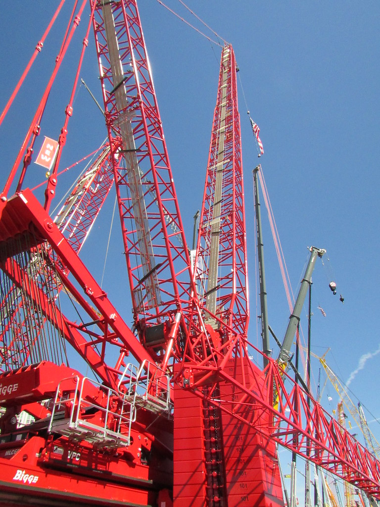 Equipment Manitowoc MLC650 Burton Equipment Photography Flickr