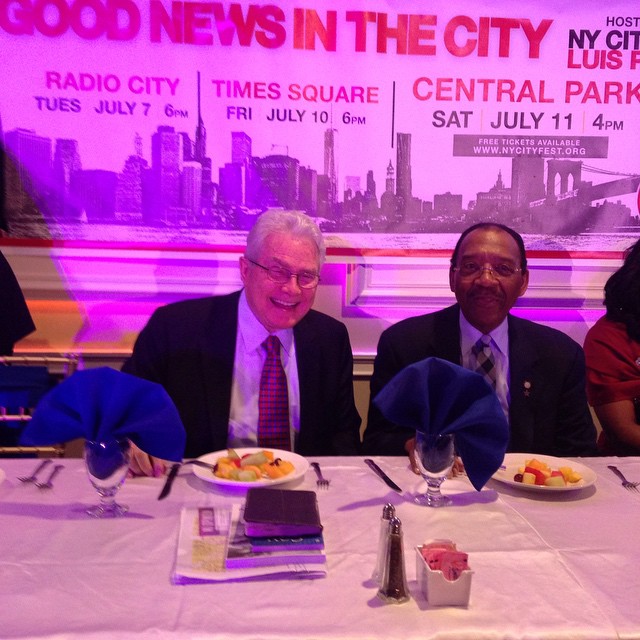 Senator Rev Rubén Díaz joins Evangelist Rev Luis Palau at … Flickr