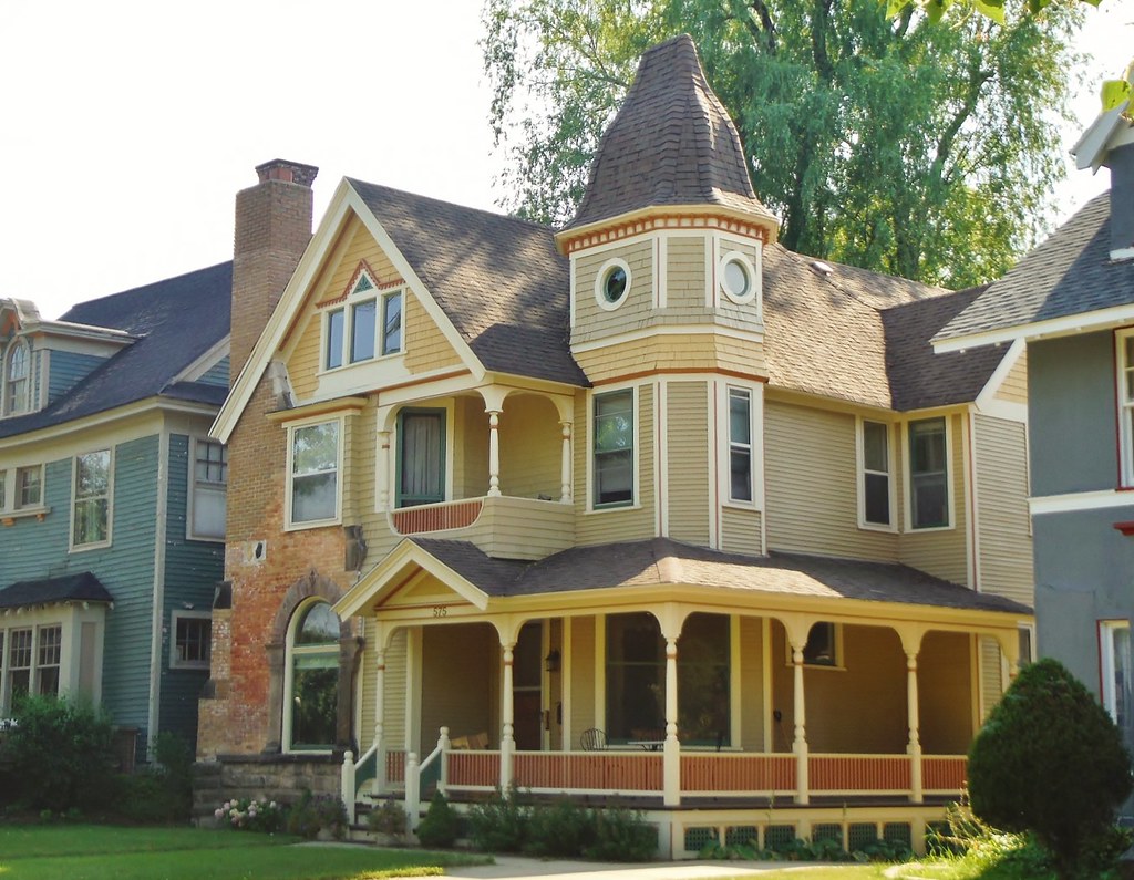 Grand Rapids, MI 575 Madison Ave Built in 1890s This house… Flickr