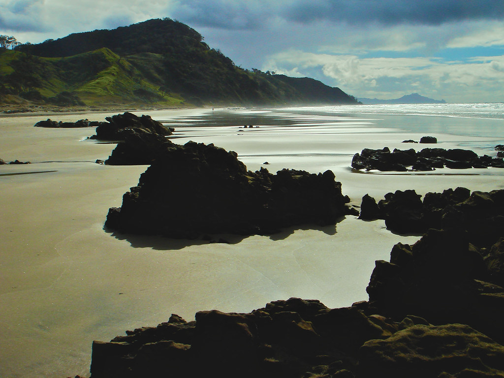 New Zealand rock formations New Zealand is a geologically … Flickr