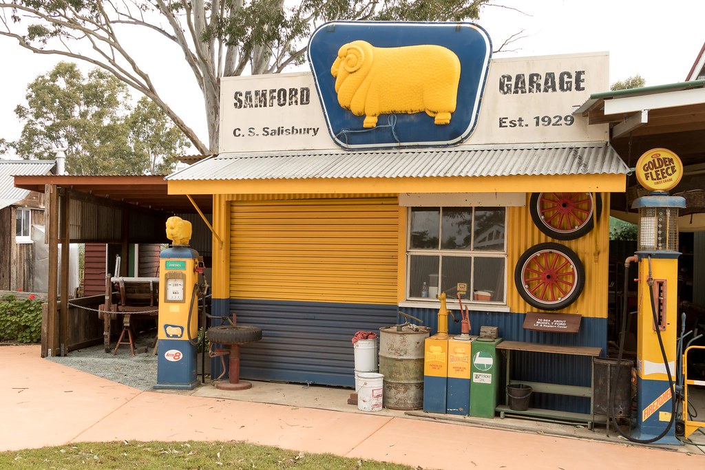 Samford Garage Around Oz Flickr