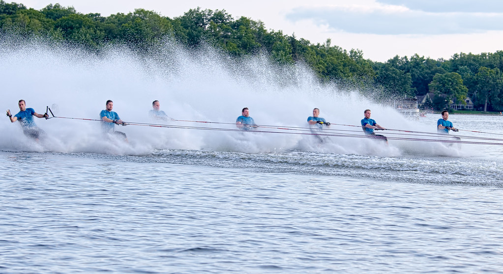 Barefoot ski line Spraymasters Water Ski Club, 2015 mark zacks Flickr