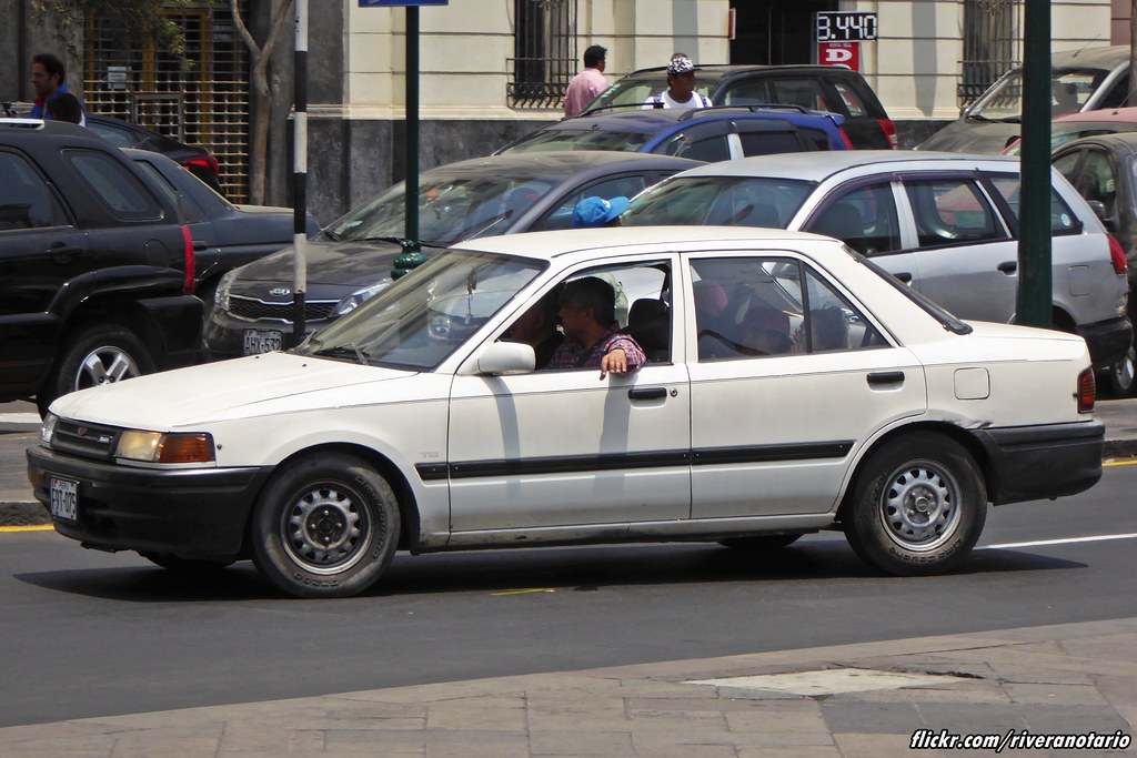 Mazda Familia Lima, Perú Japanese used cars are imported… Flickr