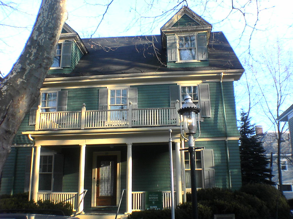 JFK's Birthplace House where JFK was born, in Brookline, M… Flickr