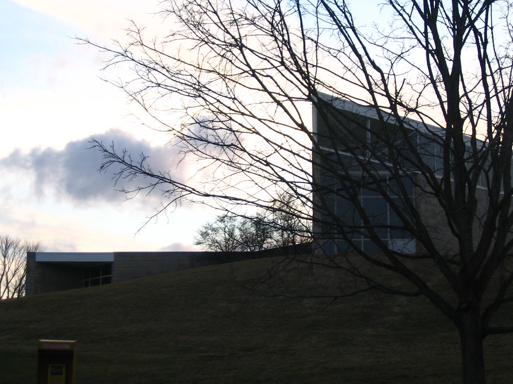 Miami University Art Museum I was walking around Western C… Flickr