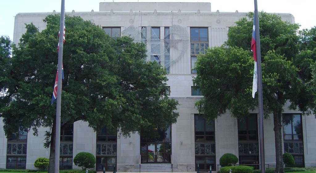 City Hall Waco, TX Seth Gaines Flickr