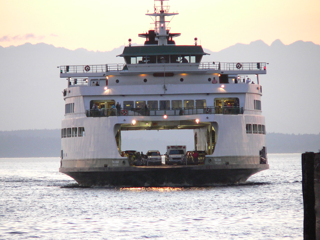 Bremerton ferry arriving at Seattle Jon P Flickr
