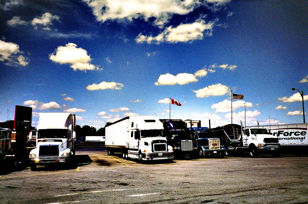 Fifth Wheel (4) Truck stop in Bowmanville, Ontario Lisa Larsson