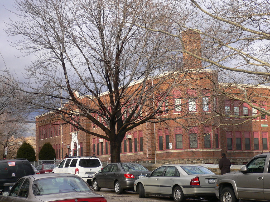 Longfellow School, Mount Vernon, NY This is the main build… Flickr