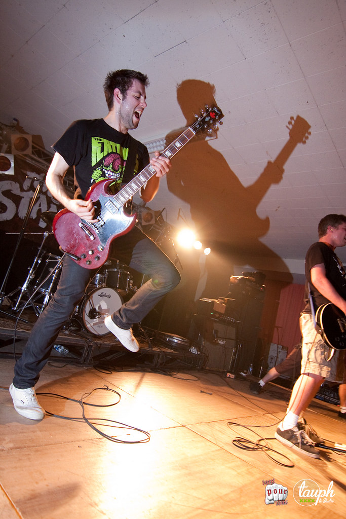 This Is a Standoff This Is a Standoff (Canada) au festival… Flickr