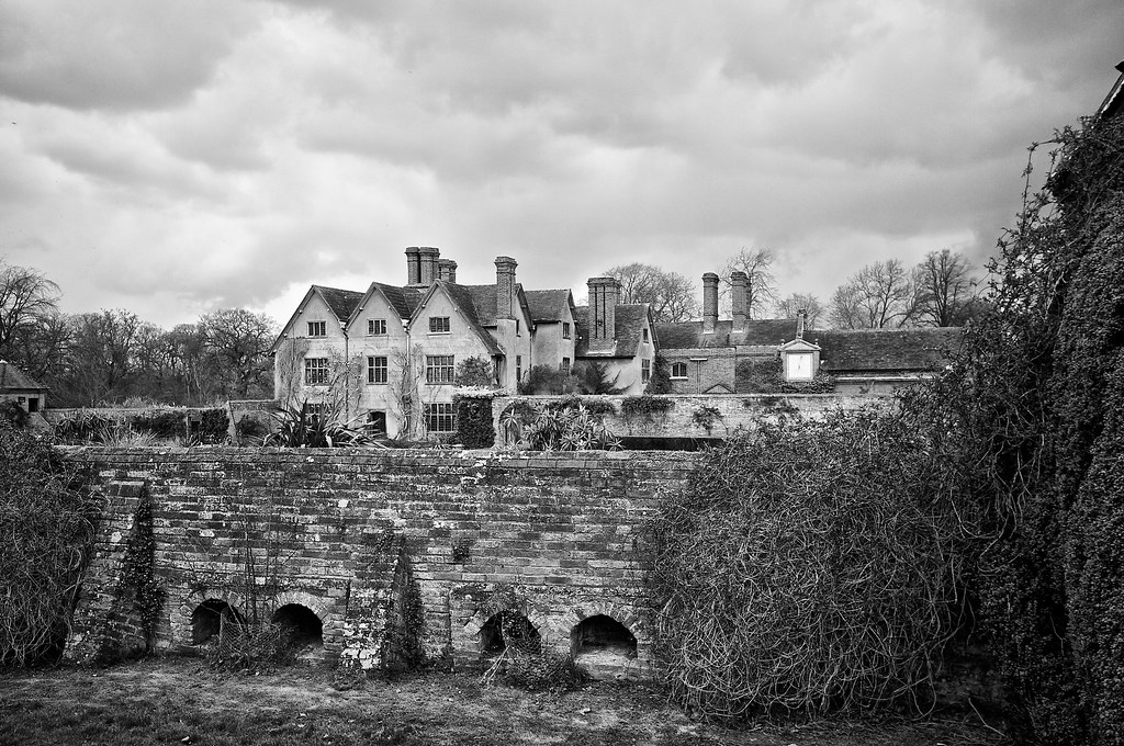 Packwood House At last! Few days off from work... Hope to … Flickr