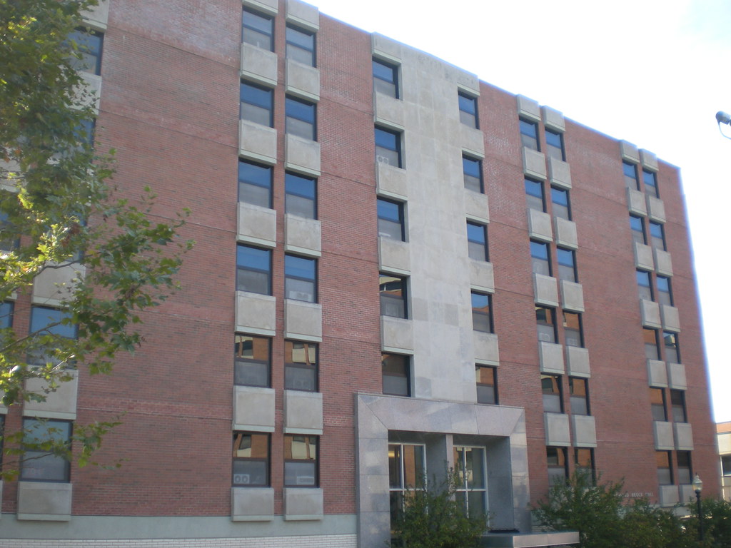 Brock Hall, UConn 2008 University of Connecticut at Storrs… Flickr