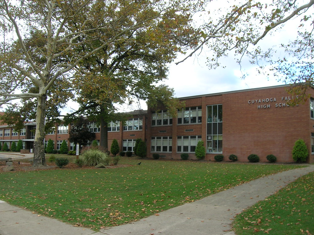 101808 Cuyahoga Falls High School 3Cuyahoga Falls, Ohio… Flickr
