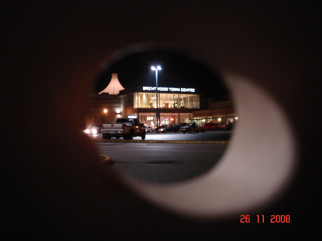 tunnel vision 5 department store bell_dl Flickr