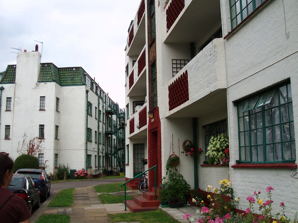 Ealing Village Front and Rear View Ealing Village in all i… Flickr