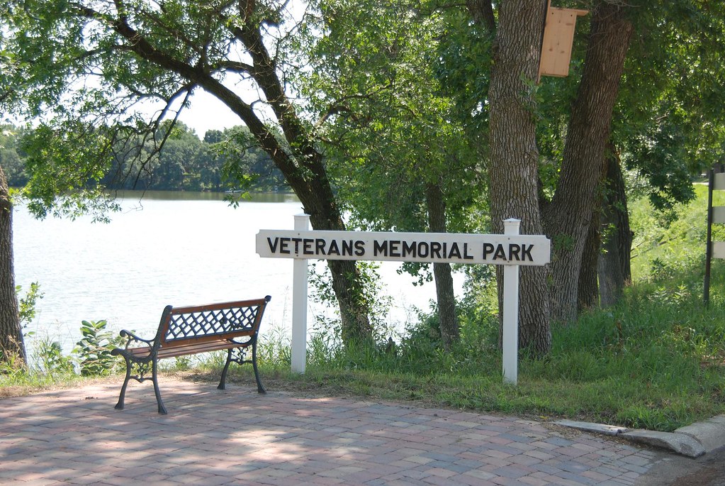 Veterans Memorial Park Veterans Memorial Park in Fulda, MN… Flickr
