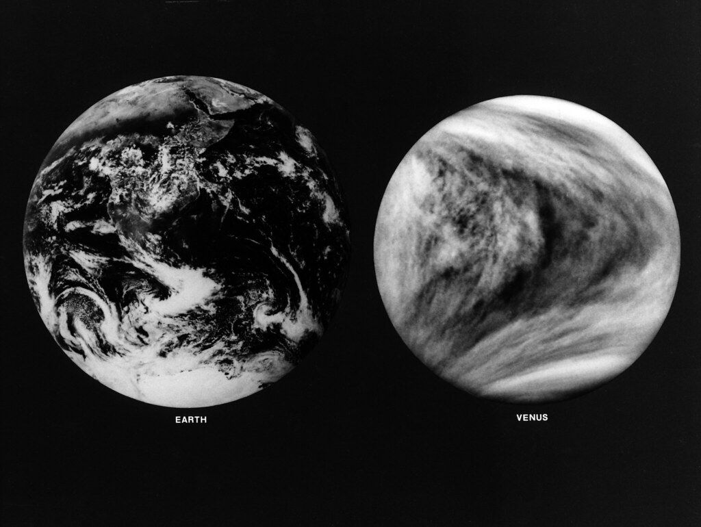 Venus and Earth Venus and Earth are shown at the same scal… Flickr