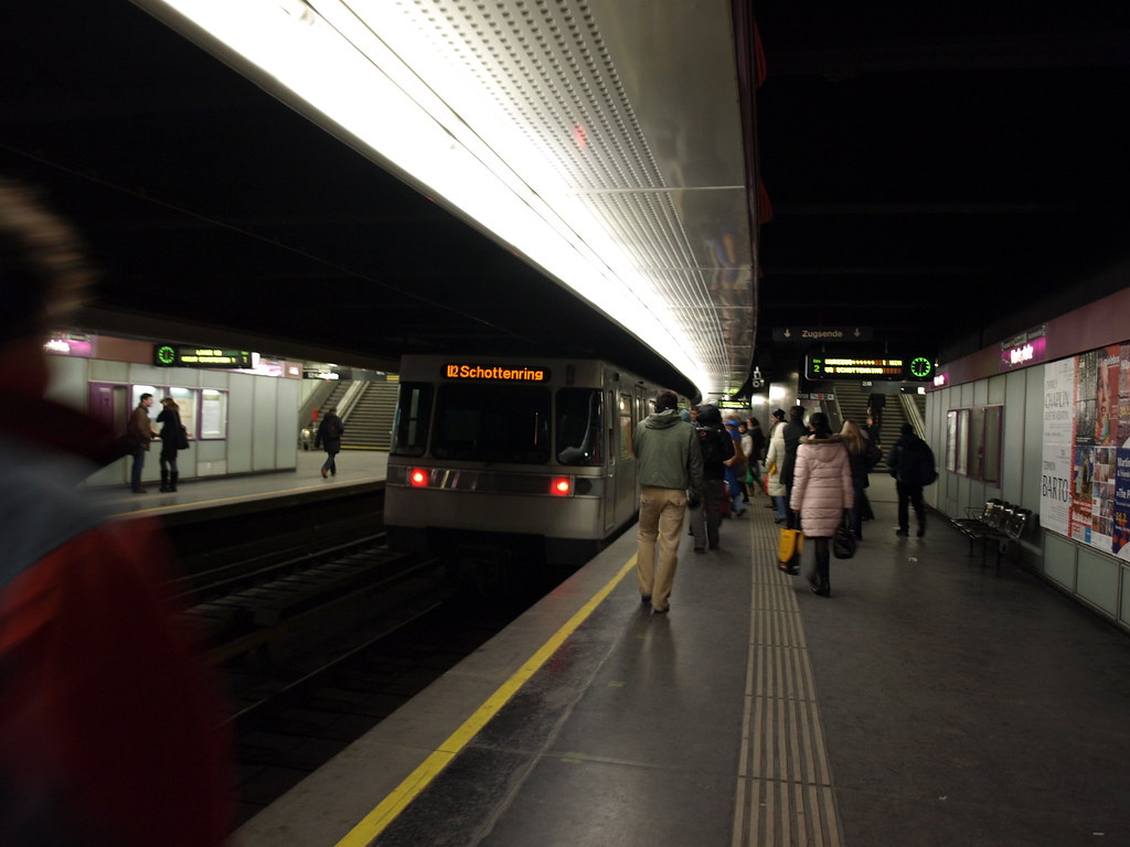 Karlsplatz UBahn Wien UBahn Wien miltonmic Flickr