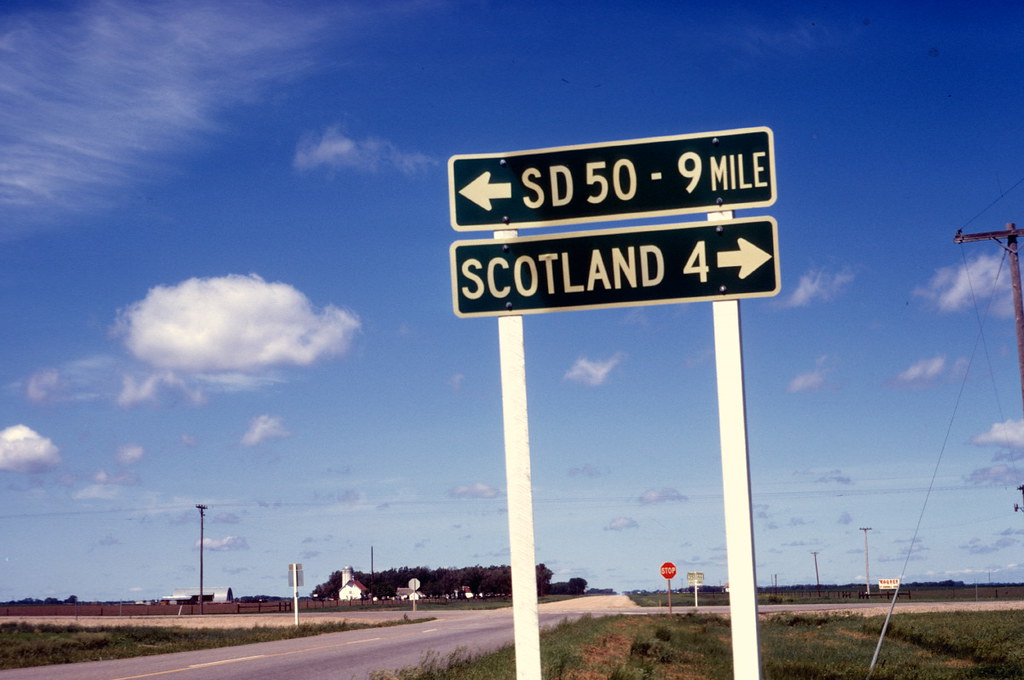 Roadsign to Scotland, SD (1967) Signs "SD50 9 mile", "S… Flickr