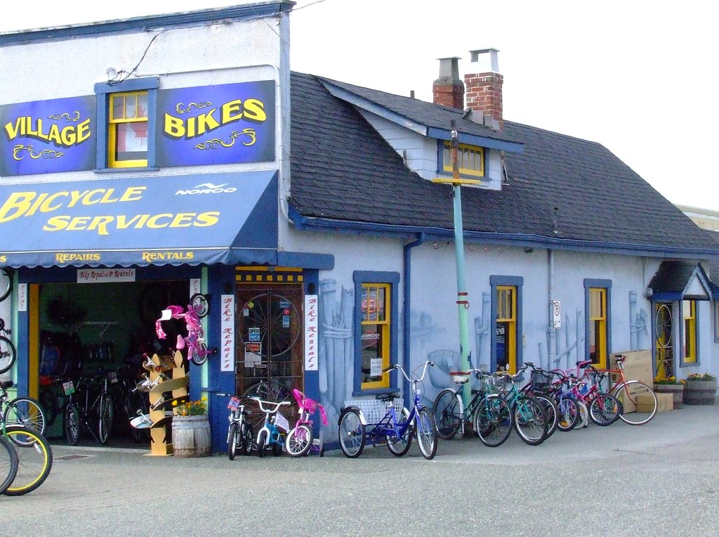Village Bike shop..back door, Moncton, Steveston GWV Hardc… Flickr