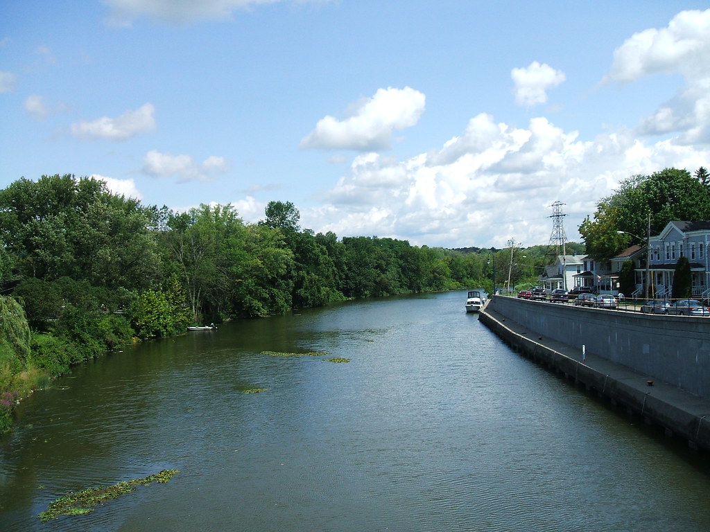 Erie Barge Canal Baldwinsville A shot of the Erie Barge … Flickr