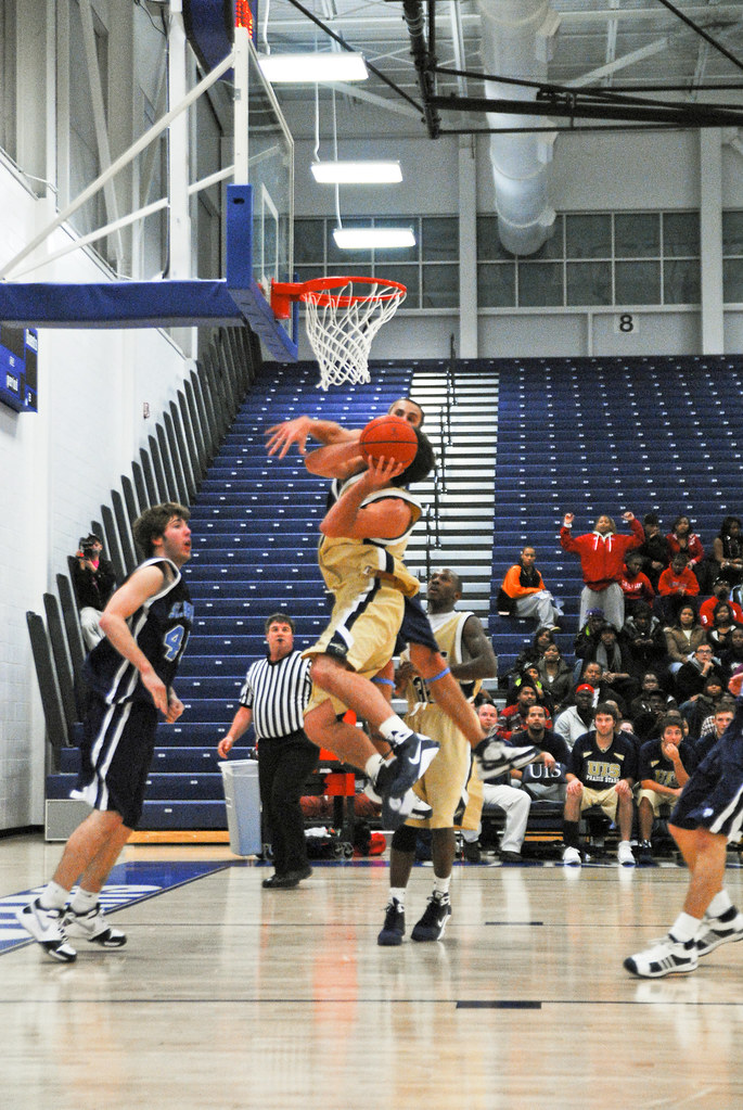 UIS Men's Basketball 111008 Jeremy Wilburn Flickr