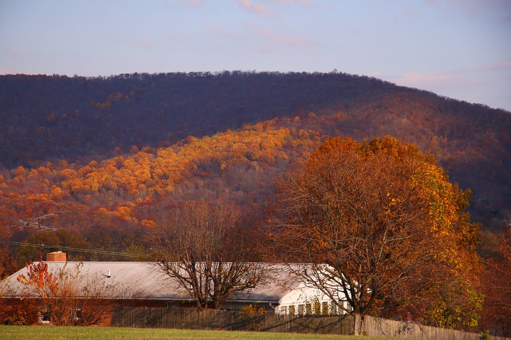 IMG_6063 View from Bolivar Heights Trail, Bolivar & Harper… Flickr
