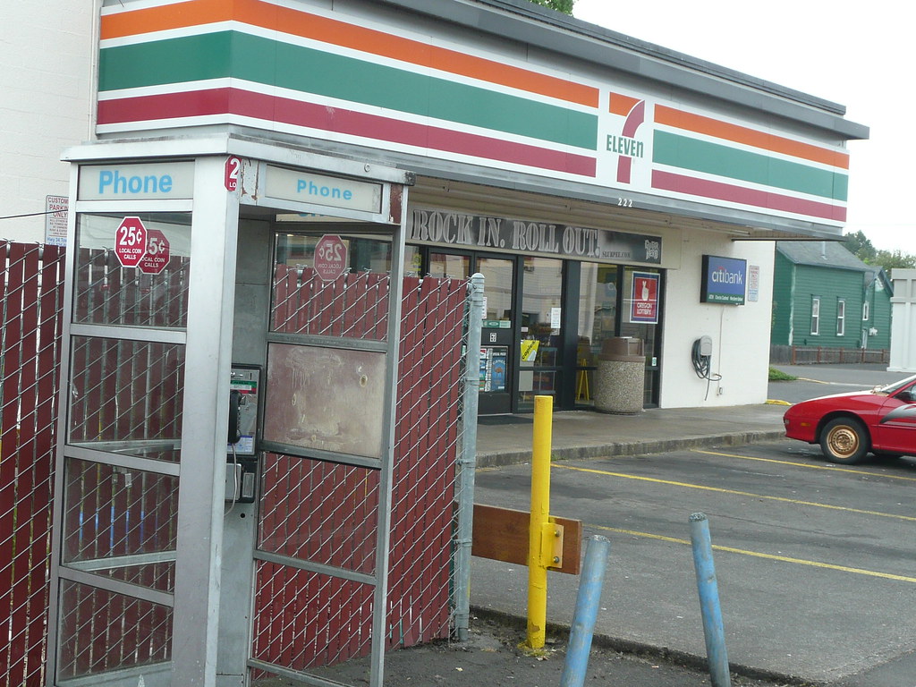 7Eleven pay phone This is the 7Eleven on 2nd Ave in Alba… Flickr