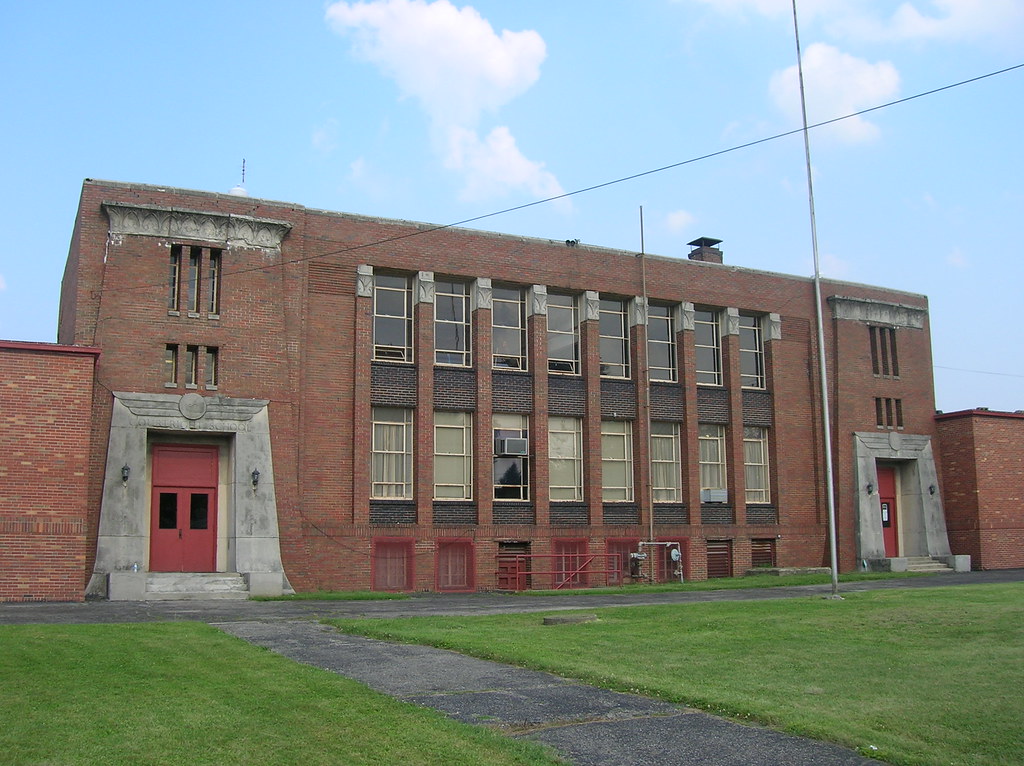 Courtright SchoolColumbus, Ohio Aaron Turner Flickr