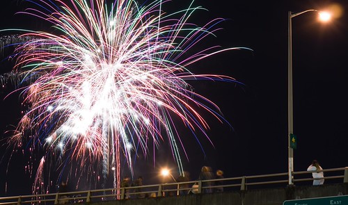 portland rose festival 2023 fireworks Portland Rose Festival Fireworks Zack Lee Flickr