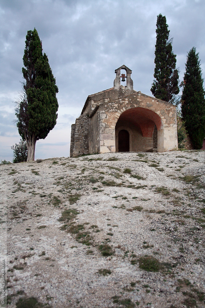 la chapelle StSixte à Eygalieres la chapelle SaintSixte … Flickr