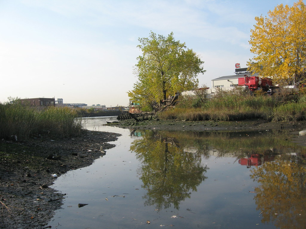 Flushing Airport Outlet Towards Flushing Bay Hetx Flickr