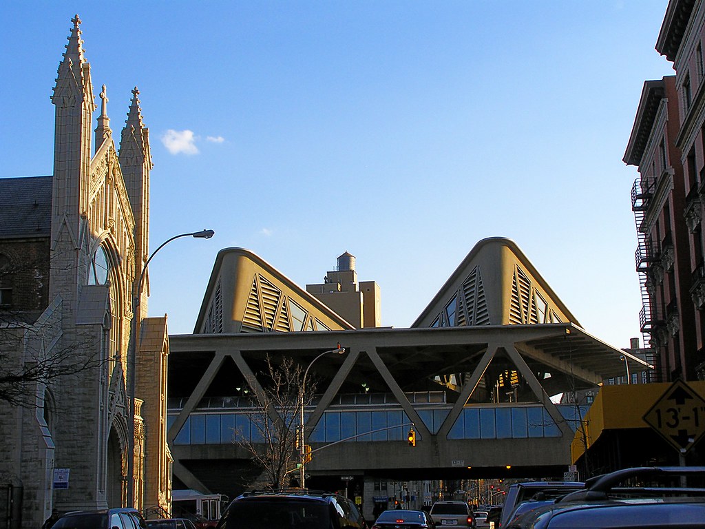 Holyrood Episcopal Church and Washington Bridge Bus… Flickr