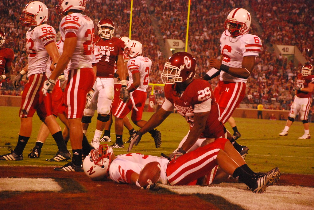 OU vs. Nebraska Game 272 catch106 Flickr
