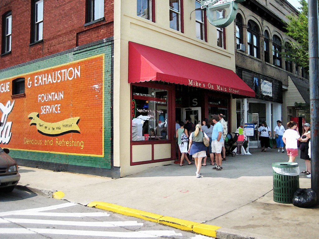 Store Front Hendersonville NC Frank DiBona Flickr
