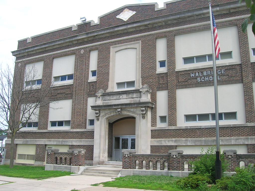 0708 Walbridge SchoolToledo, Ohio (27) Aaron Turner Flickr
