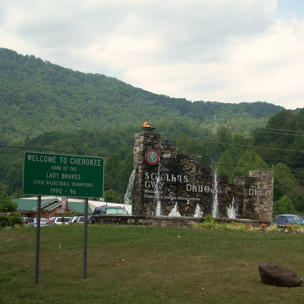 Cherokee, North Carolina The sign J.L. Ordaz Flickr