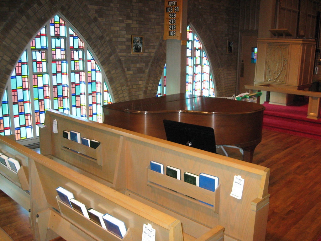 IMG_4271 St. Cuthbert's Anglican Church, Oakville, Ontario