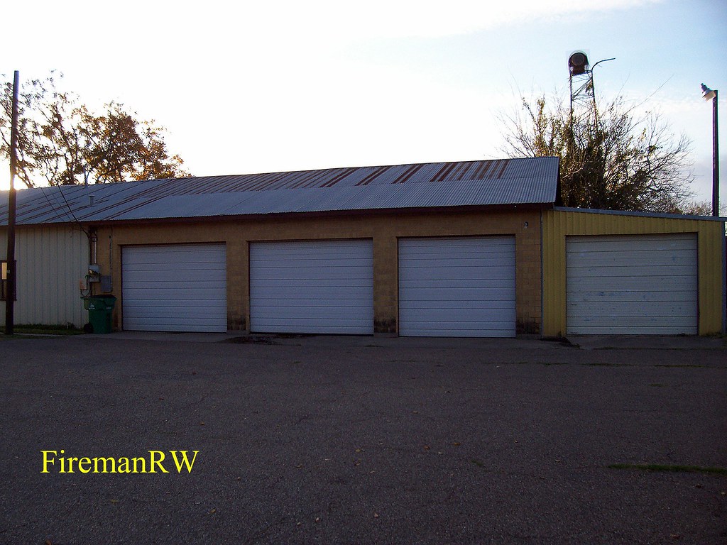 Thorndale, TX VFD Station FiremanRW Flickr