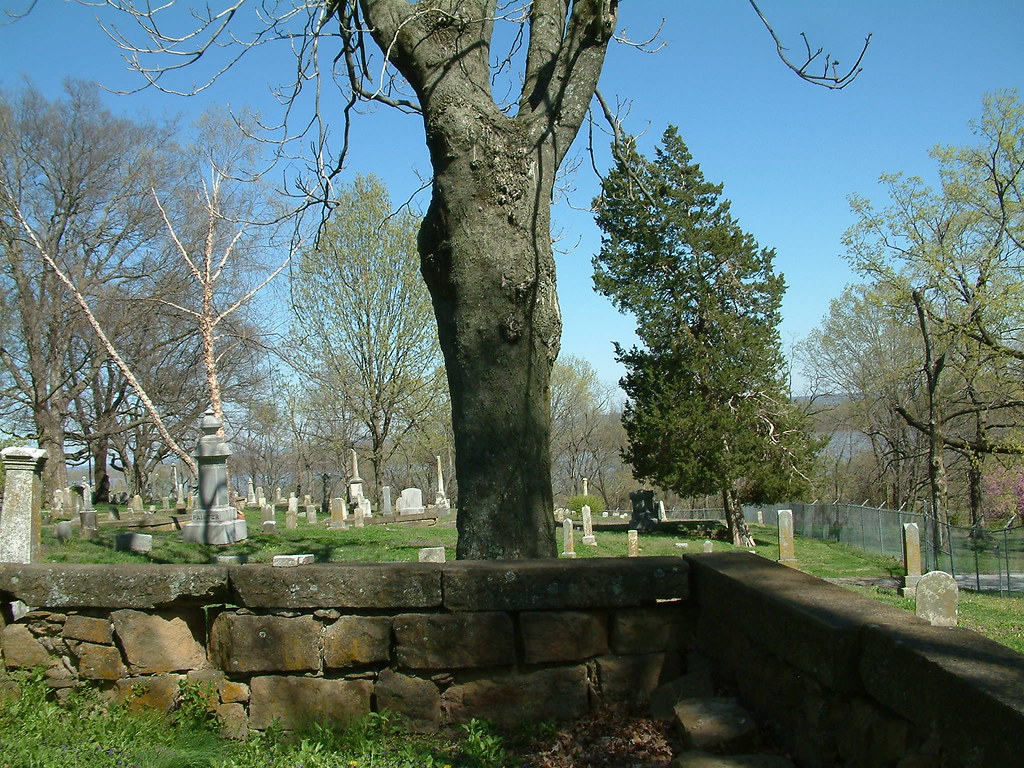 Old Lorimier Cemetery 15 The first cemetery of Cape Girard… Flickr