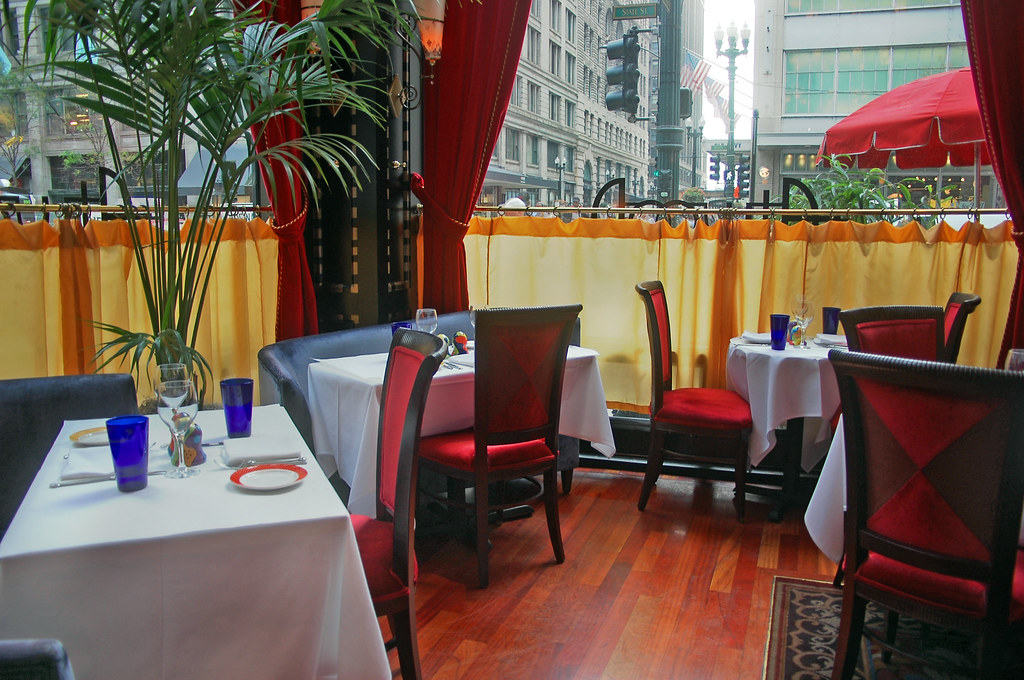Atwood Cafe Decor Atwood Cafe is an “upscale” Traditiona… Flickr