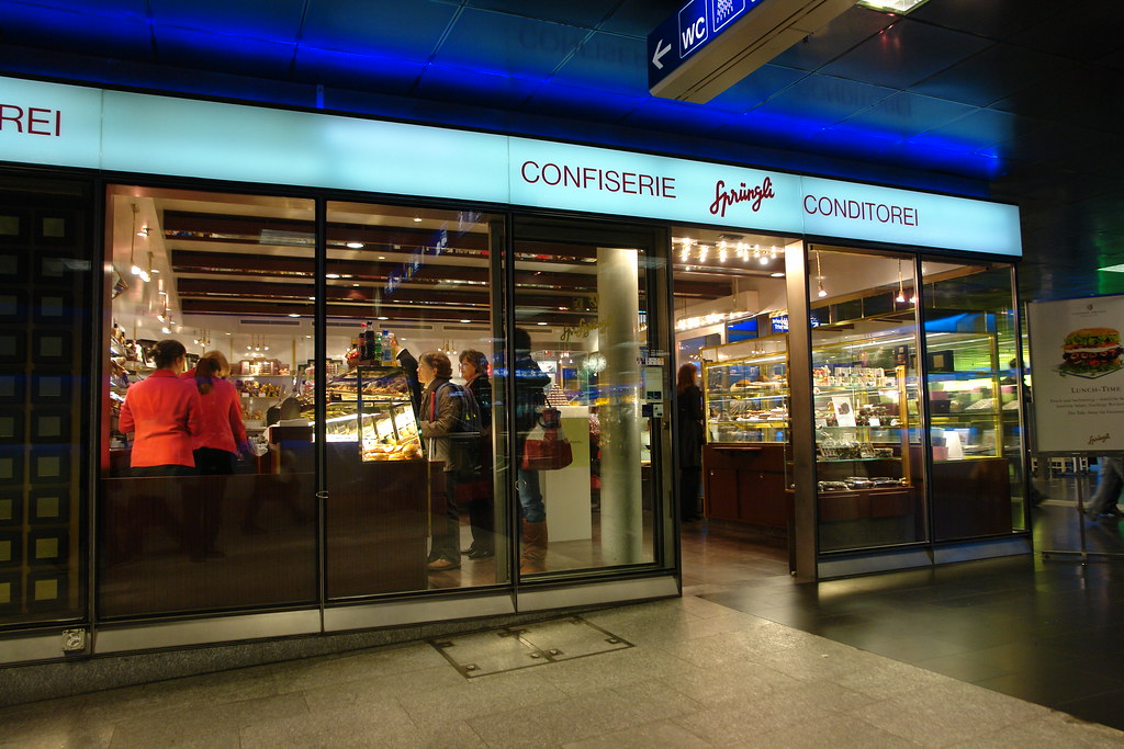 Sprüngli Zürich Hauptbahnhof a photo on Flickriver