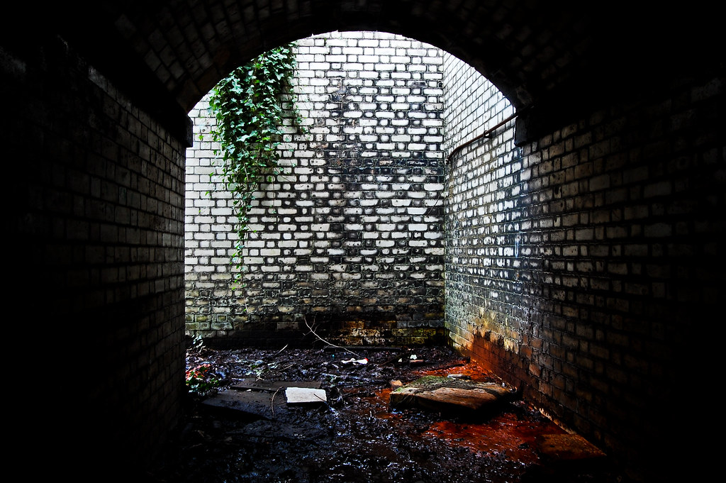 Flooded entrance Horbury and Ossett station closed in 1970… Flickr