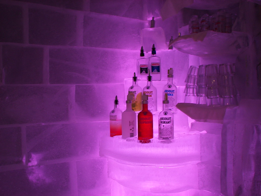 The ice bar ad Helsinki Un piccolo bar ad Helsinki fatto c… Flickr