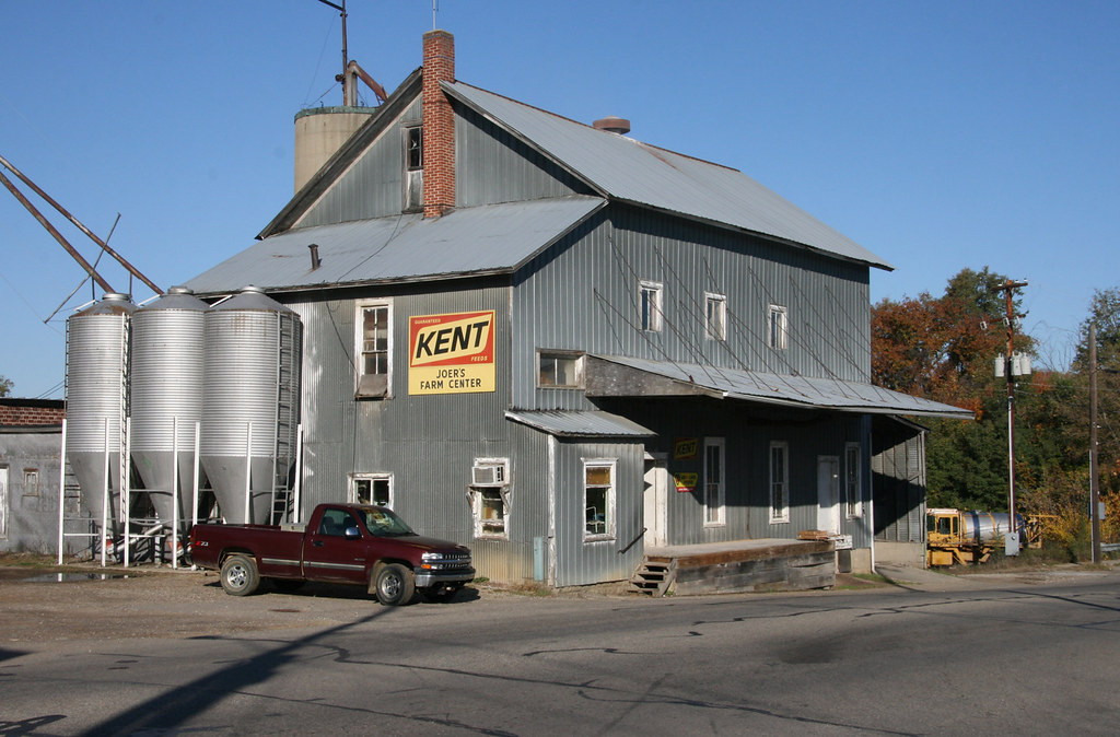 Concord Michigan grain elevator Feed store in Concord Mic… Flickr